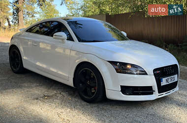 Купе Audi TT 2008 в 