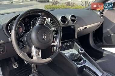 Купе Audi TT 2009 в 