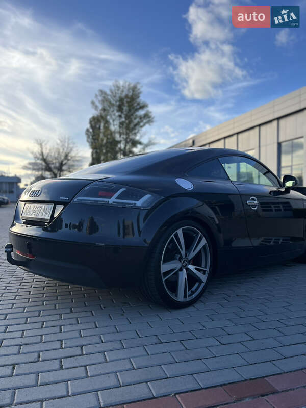 Купе Audi TT 2009 в Киеве фото 8 Купе Audi TT 2009 в Киеве