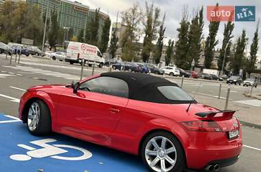 Родстер Audi TT 2008 в  фото 6 Родстер Audi TT 2008 в