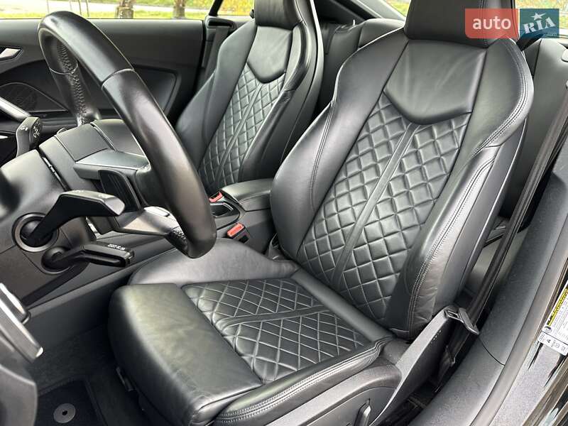 Купе Audi TT 2016 в Киеве фото 19 Купе Audi TT 2016 в Киеве