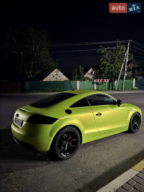 Купе Audi TT 2008 в Києві фото 6 Купе Audi TT 2008 в Києві