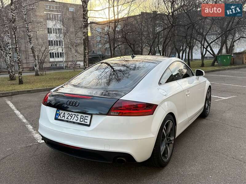 Купе Audi TT 2011 в Киеве фото 5 Купе Audi TT 2011 в Киеве