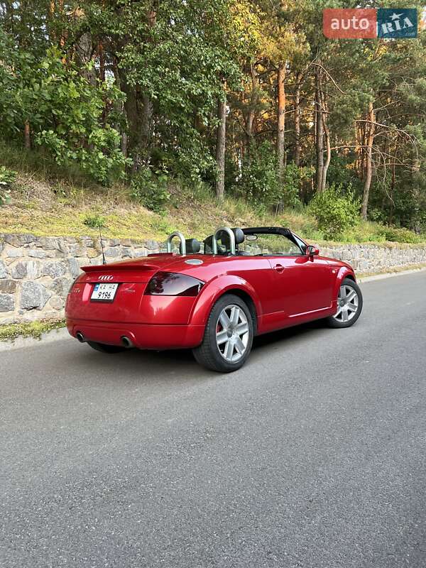 Родстер Audi TT 2003 в Ворзеле