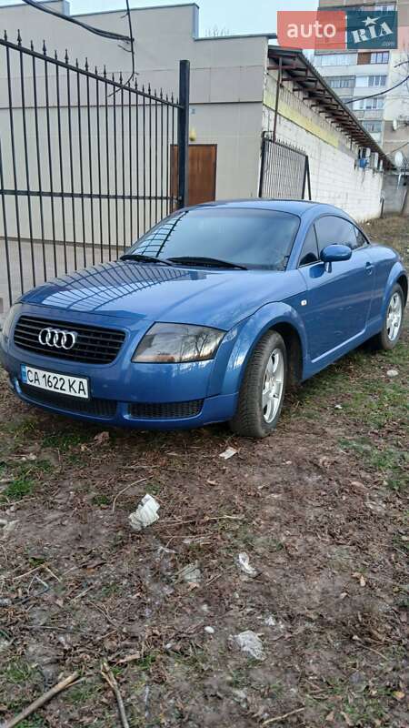 Купе Audi TT 1998 в Смілі