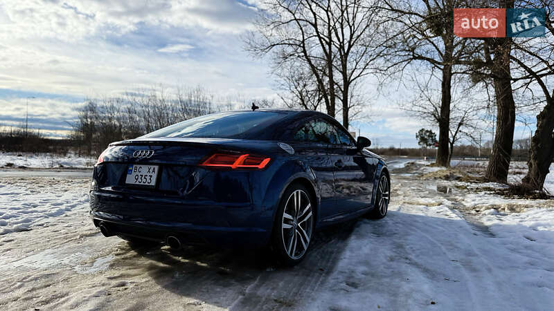 Купе Audi TT 2015 в Львове