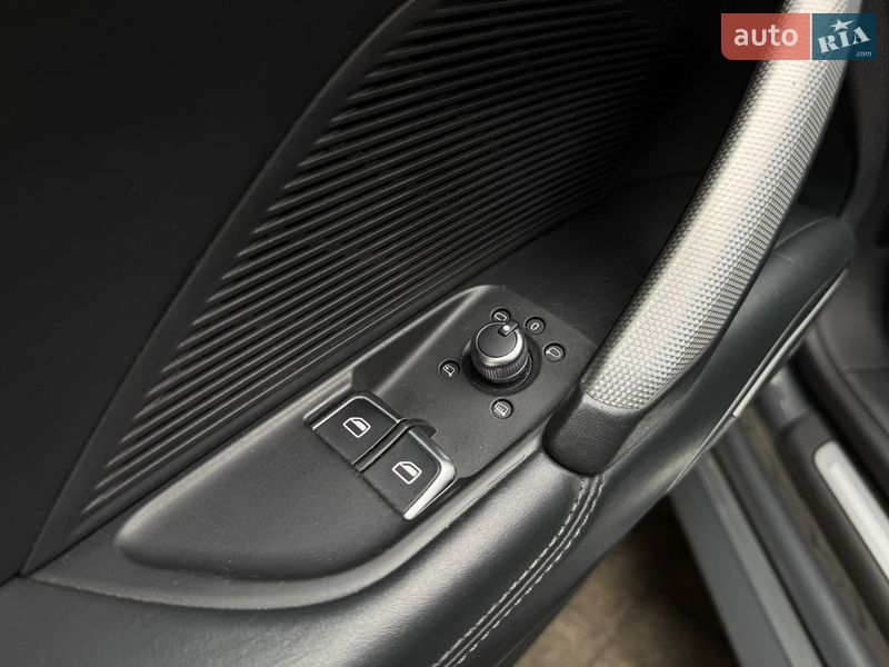 Купе Audi TT 2015 в Киеве фото 14 Купе Audi TT 2015 в Киеве