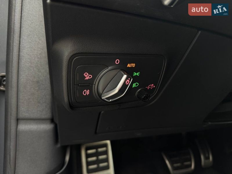 Купе Audi TT 2015 в Киеве фото 16 Купе Audi TT 2015 в Киеве