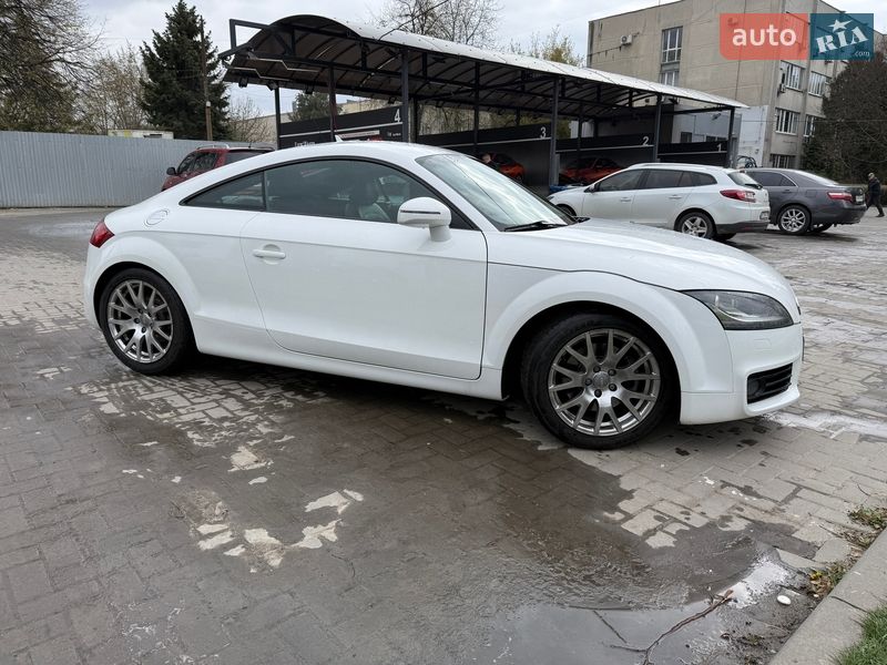 Купе Audi TT 2011 в Львове