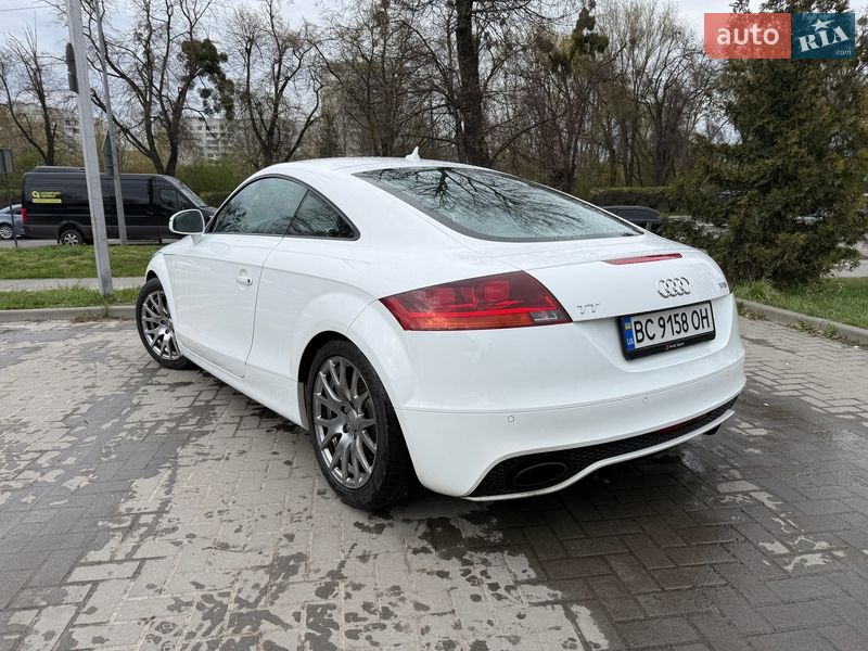 Купе Audi TT 2011 в Львове
