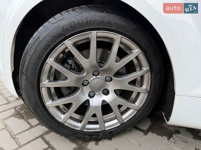 Купе Audi TT 2011 в Львове