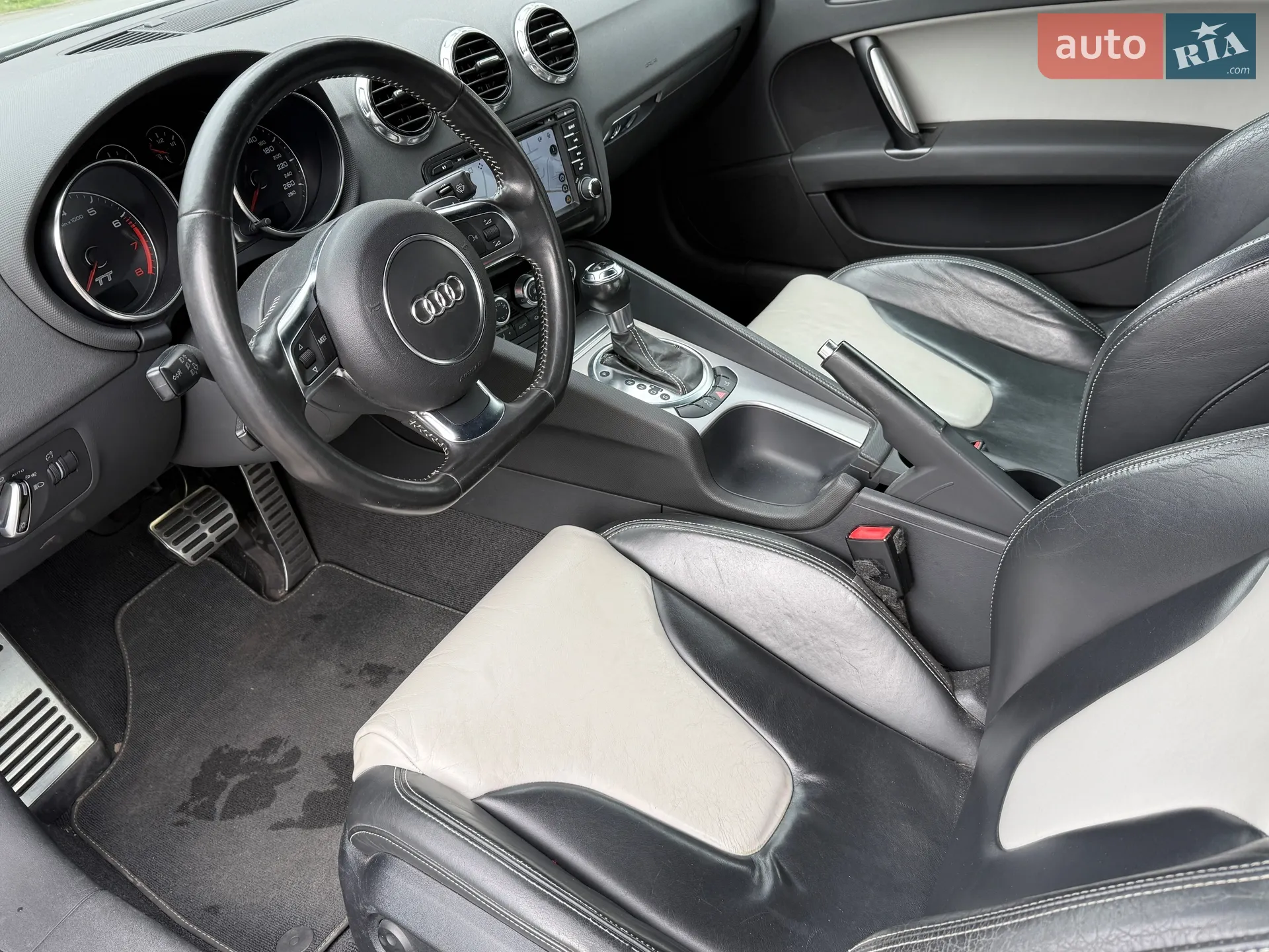 2011 Audi TT - мініатюра 23