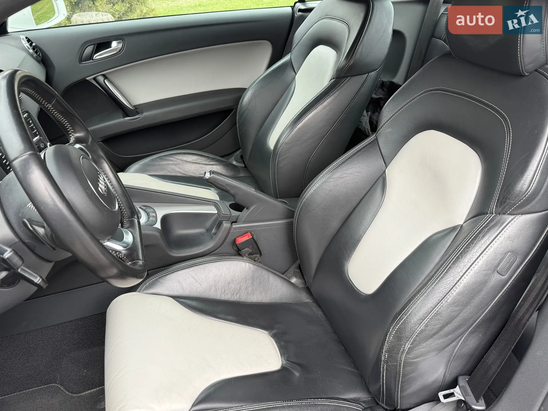 2011 Audi TT - мініатюра 24