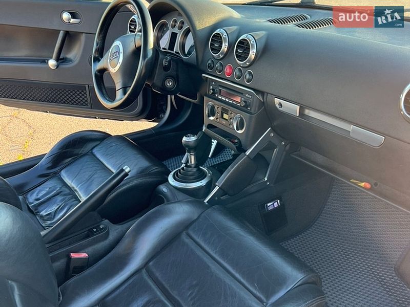 Купе Audi TT 2002 в Кропивницком