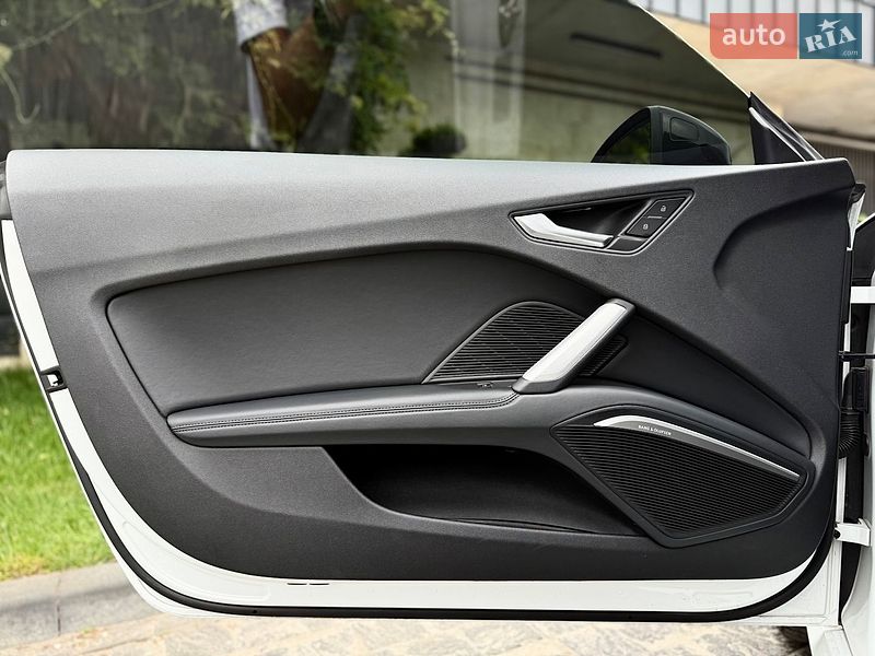 Купе Audi TT 2016 в Львове