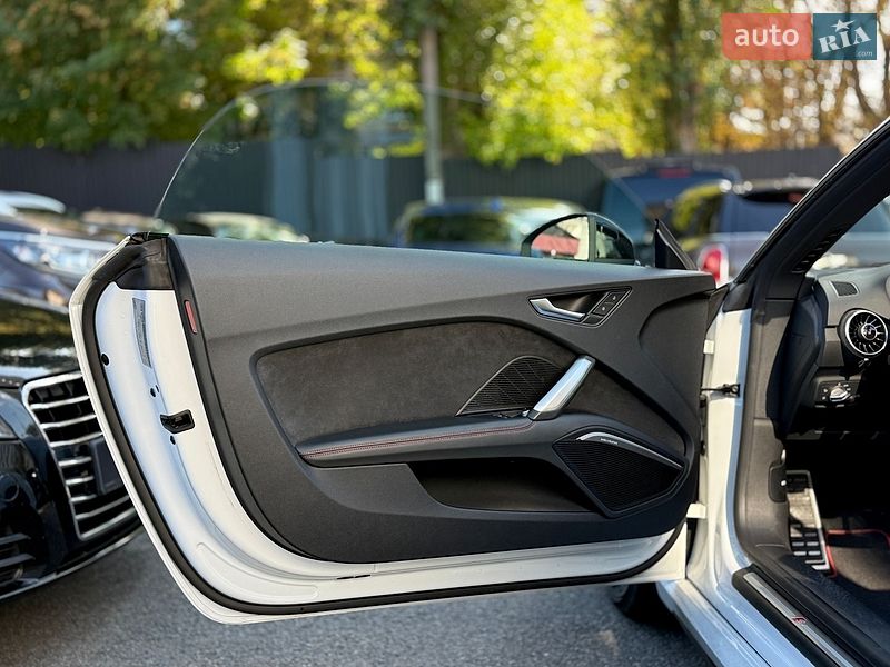 Купе Audi TT 2022 в Киеве