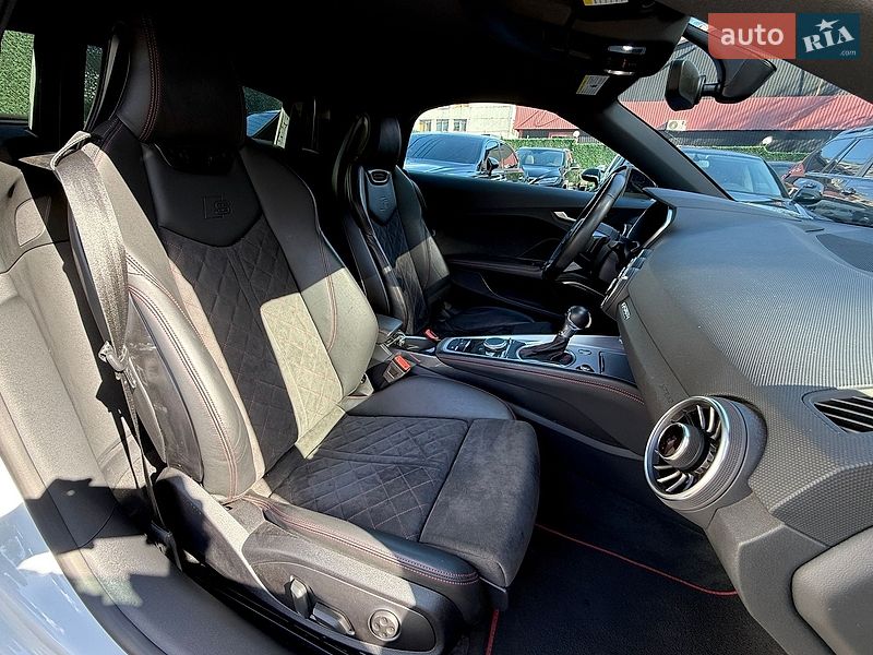 Купе Audi TT 2022 в Киеве