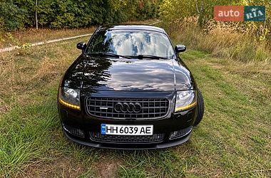 Купе Audi TT 2002 в Киеве фото 14 Купе Audi TT 2002 в Киеве