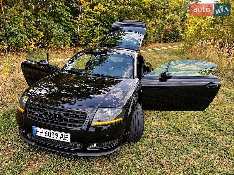 Купе Audi TT 2002 в Киеве фото 15 Купе Audi TT 2002 в Киеве