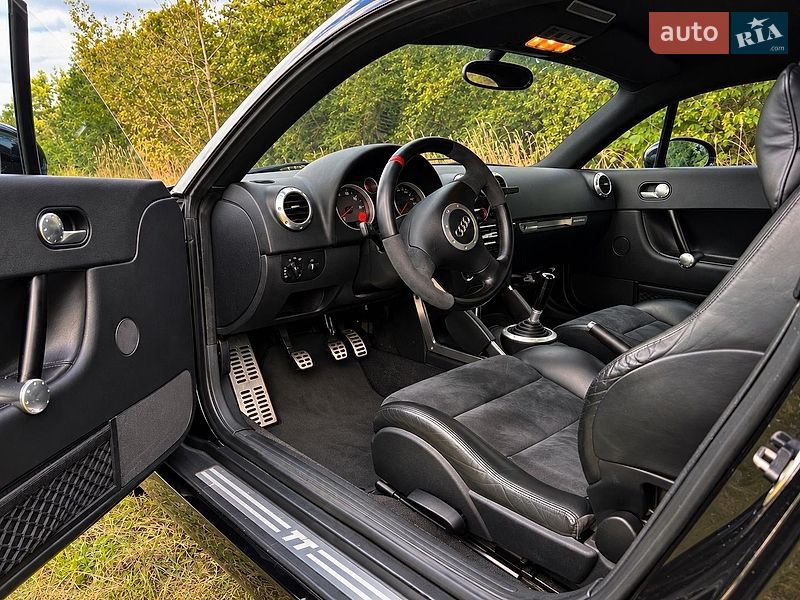 Купе Audi TT 2002 в Киеве фото 20 Купе Audi TT 2002 в Киеве