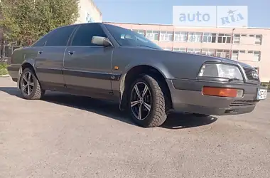 Audi V8 1992
