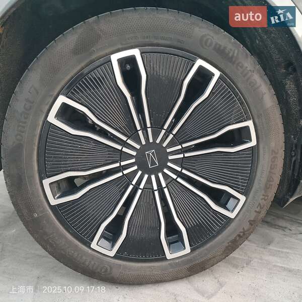 Позашляховик / Кросовер Avatr 07 2024 в Києві