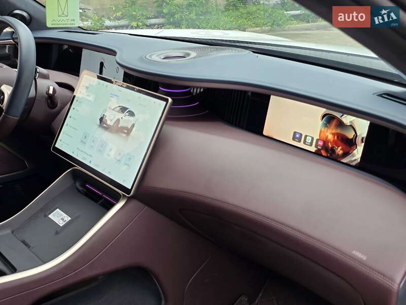 Позашляховик / Кросовер Avatr 11 2024 в Києві фото 24 Позашляховик / Кросовер Avatr 11 2024 в Києві