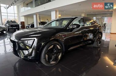 Позашляховик / Кросовер Avatr 11 2024 в Дніпрі