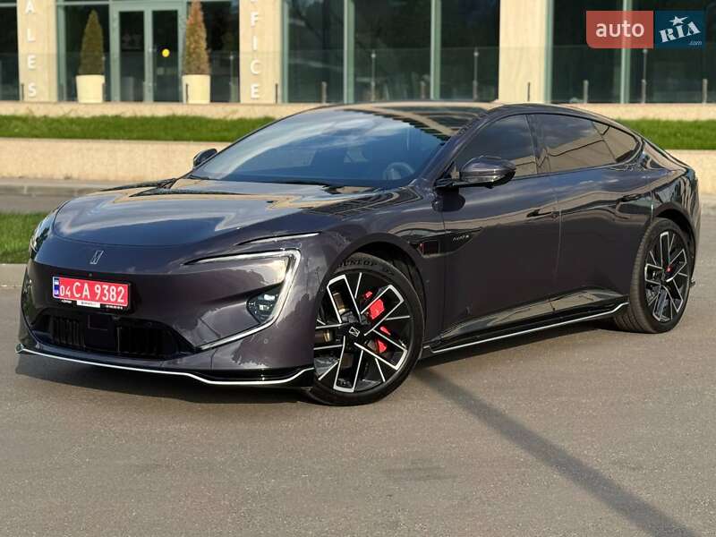 Ліфтбек Avatr 12 2023 в Дніпрі фото Ліфтбек Avatr 12 2023 в Дніпрі