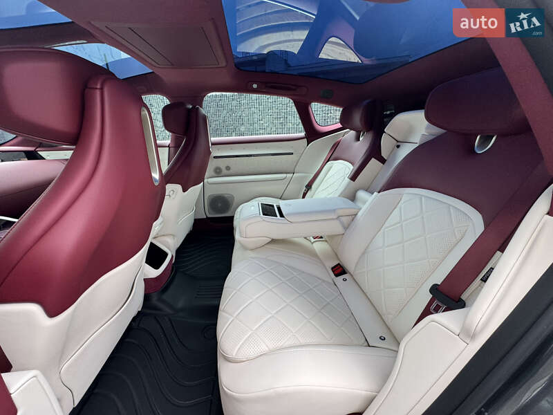 Лифтбек Avatr 12 2025 в Львове фото 25 Лифтбек Avatr 12 2025 в Львове