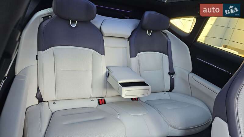 Седан Avatr 12 2024 в Киеве