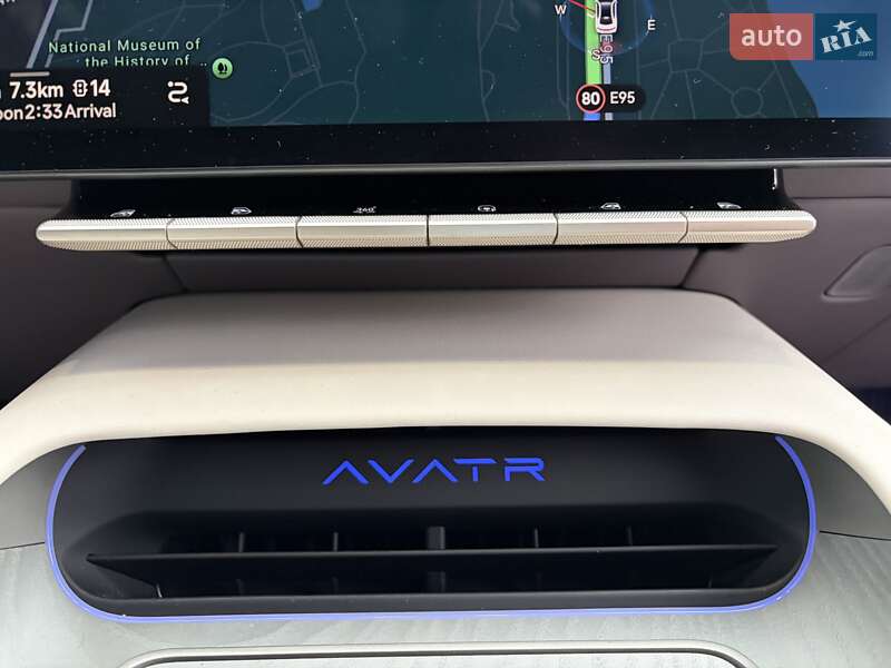 Лифтбек Avatr 12 2024 в Киеве