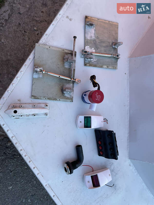 Лодка Автобот 3.6м 1981 в Хмельницком фото 7 Лодка Автобот 3.6м 1981 в Хмельницком