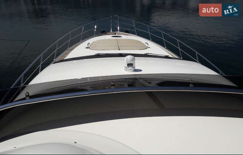 Моторная яхта Azimut 68 2001 в Киеве