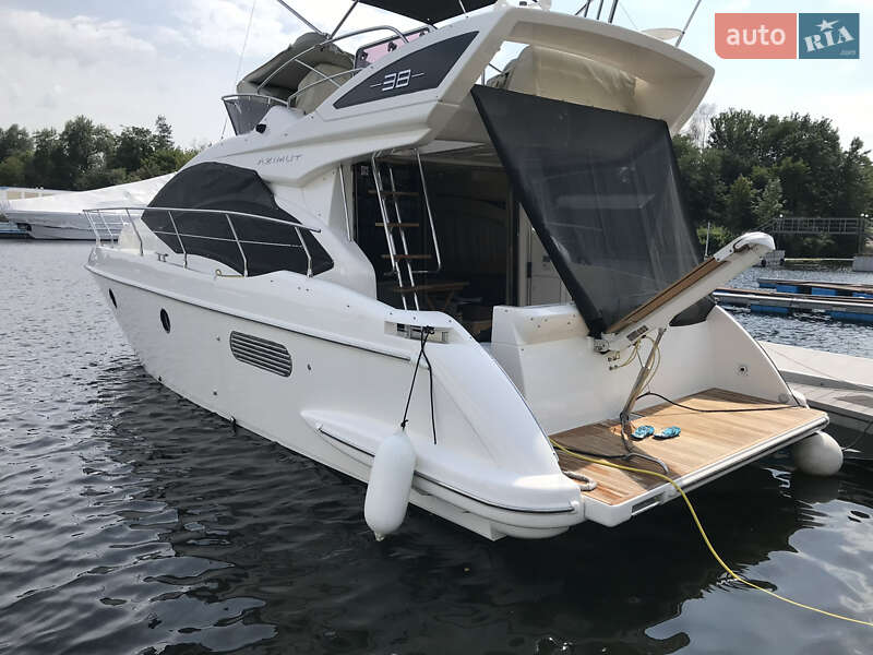 Моторна яхта Azimut Flybridge-Range 2011 в Києві фото 7 Моторна яхта Azimut Flybridge-Range 2011 в Києві