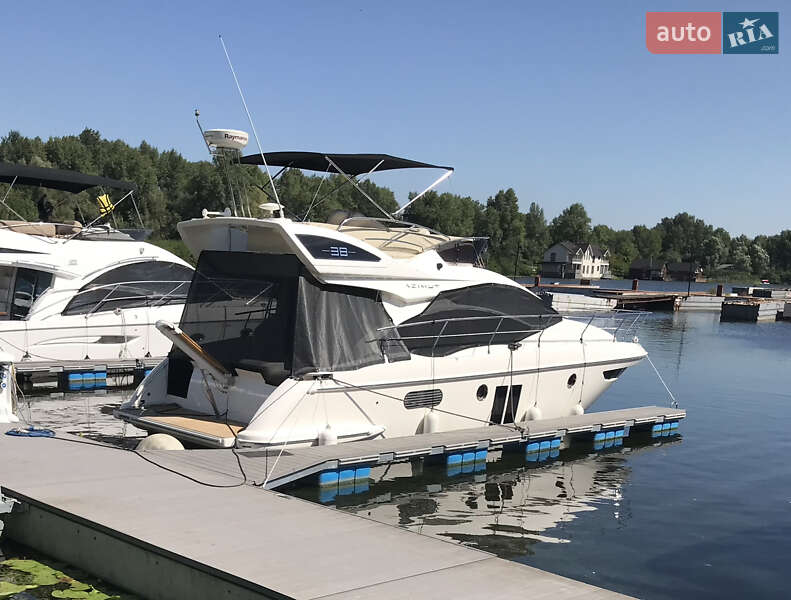 Моторна яхта Azimut Flybridge-Range 2011 в Києві фото 12 Моторна яхта Azimut Flybridge-Range 2011 в Києві