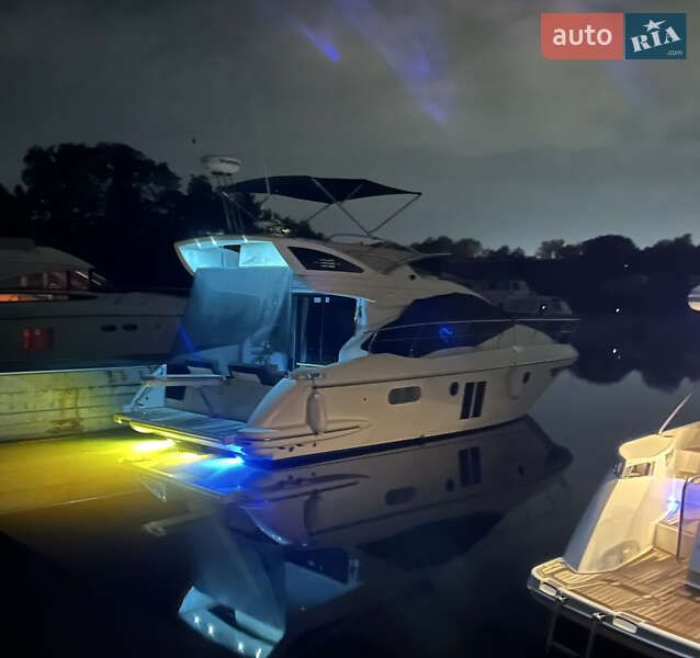 Моторна яхта Azimut Flybridge-Range 2011 в Києві фото 15 Моторна яхта Azimut Flybridge-Range 2011 в Києві