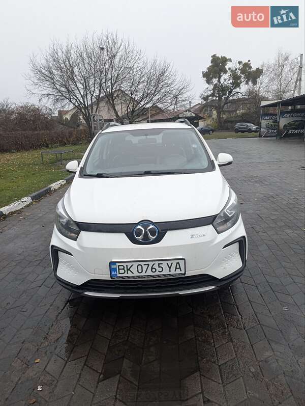 Внедорожник / Кроссовер BAIC EC5 2019 в Ровно фото 5 Внедорожник / Кроссовер BAIC EC5 2019 в Ровно