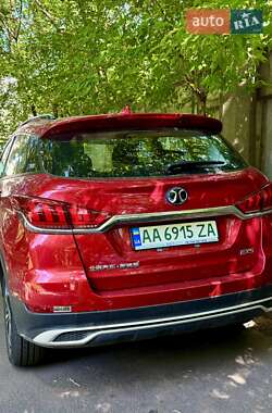 Позашляховик / Кросовер BAIC EX5 2019 в 