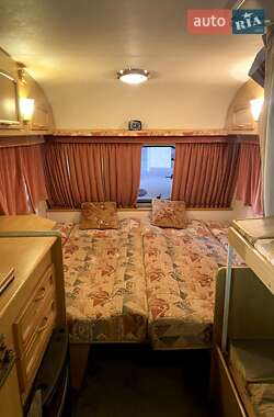 Будинок на колесах Bailey Discovery 400 2000 в 