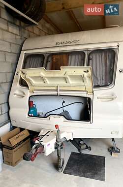 Будинок на колесах Bailey Discovery 400 2000 в 