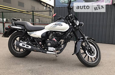 BAJAJ AVENGER 220 2019