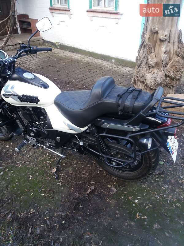 Мотоцикл Круизер Bajaj Avenger 2020 в Новгородке