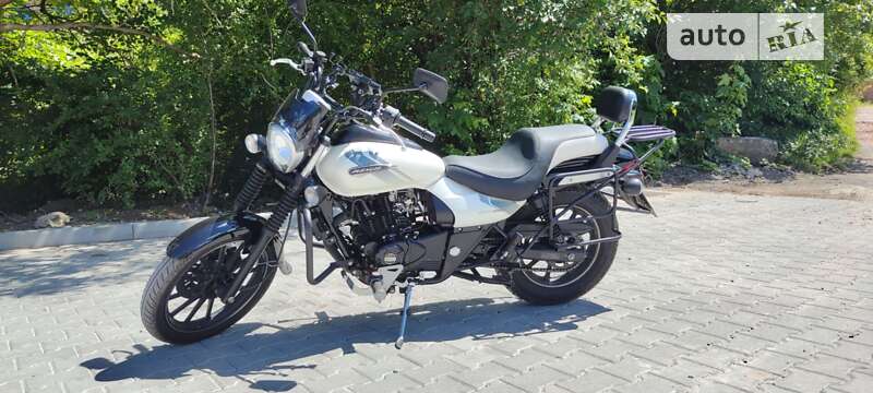 Мотоцикл Круизер Bajaj Avenger 2019 в 