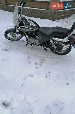Мотоцикл Круизер Bajaj Avenger 2021 в 