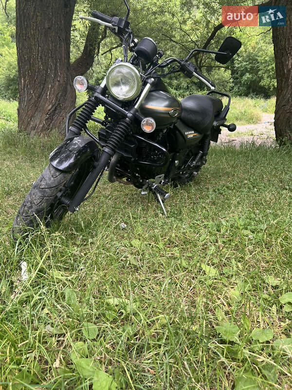 Мотоцикл Круизер Bajaj Avenger 2017 в 