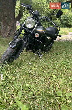 Мотоцикл Круизер Bajaj Avenger 2017 в 