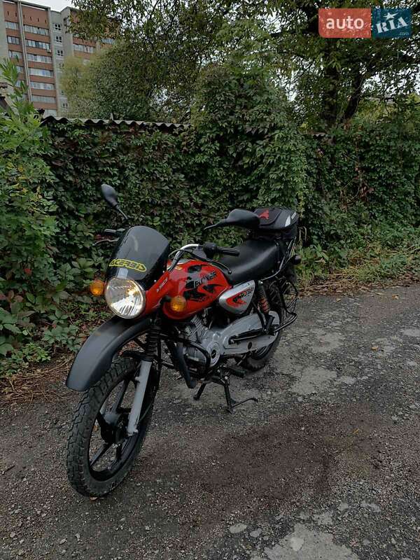 Bajaj Boxer X150 2018