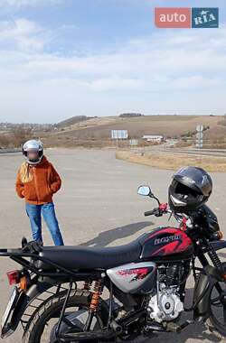 Мотоцикл Классик Bajaj Boxer X150 2024 в 