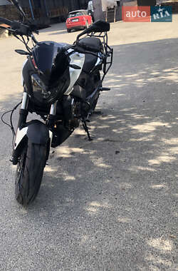 Мотоцикл Туризм Bajaj Dominar 400 2018 в 